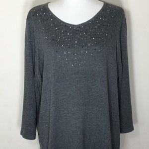 Gray Long Sleeve V-Neck Sweater w/Studded Neckline